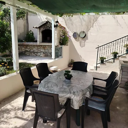 Lejo Lägenhet Jesenice (Split-Dalmatia)