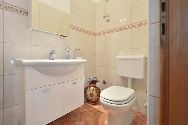 Apartman Lejo *