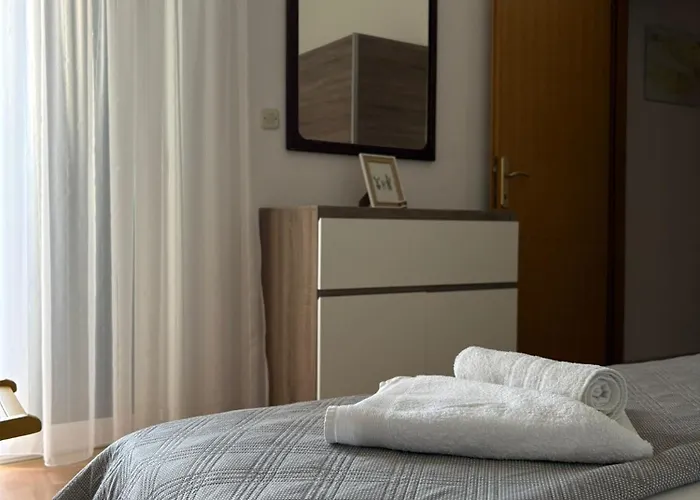 Lejo Apartman Jesenice